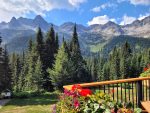 Island Lake Lodge